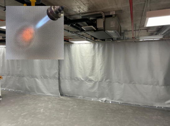 nehořlavý závěs sklotkanina 580g 250x200cm